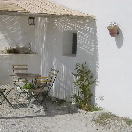 Cueva El Ermitano Holiday home Baza