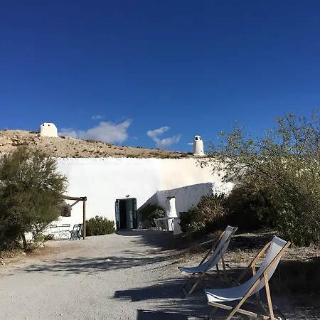 Cueva El Ermitano Holiday home Baza