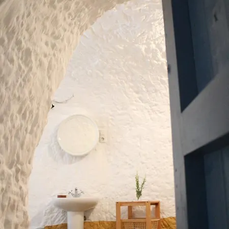 Cueva El Ermitano *